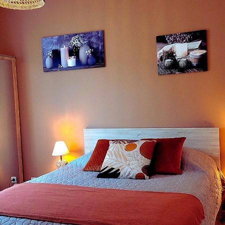 Vivre Benaise Chambre D'Hotes Chaunac Extérieur photo